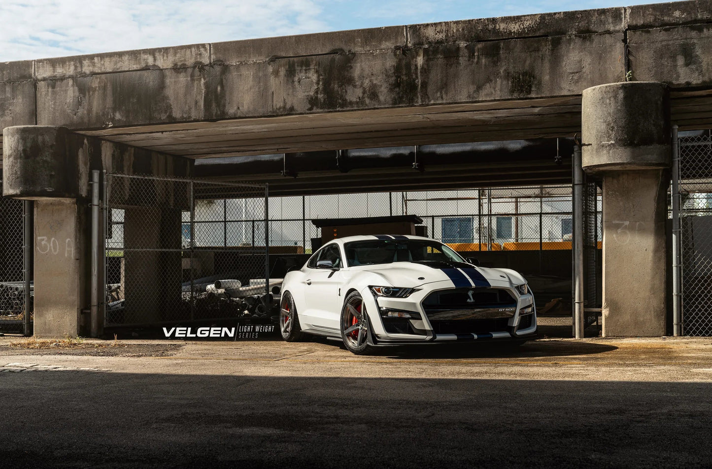 22" Velgen Classic5 V2 Brushed Titanium 5x114.3 ( Set of 4 )