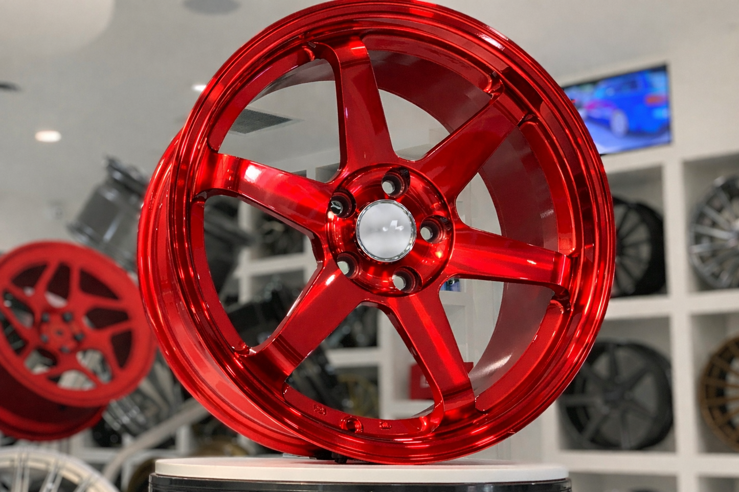 E500 Red 18x8.0 ET35 5x114.3 - Square Set (4 Wheels)