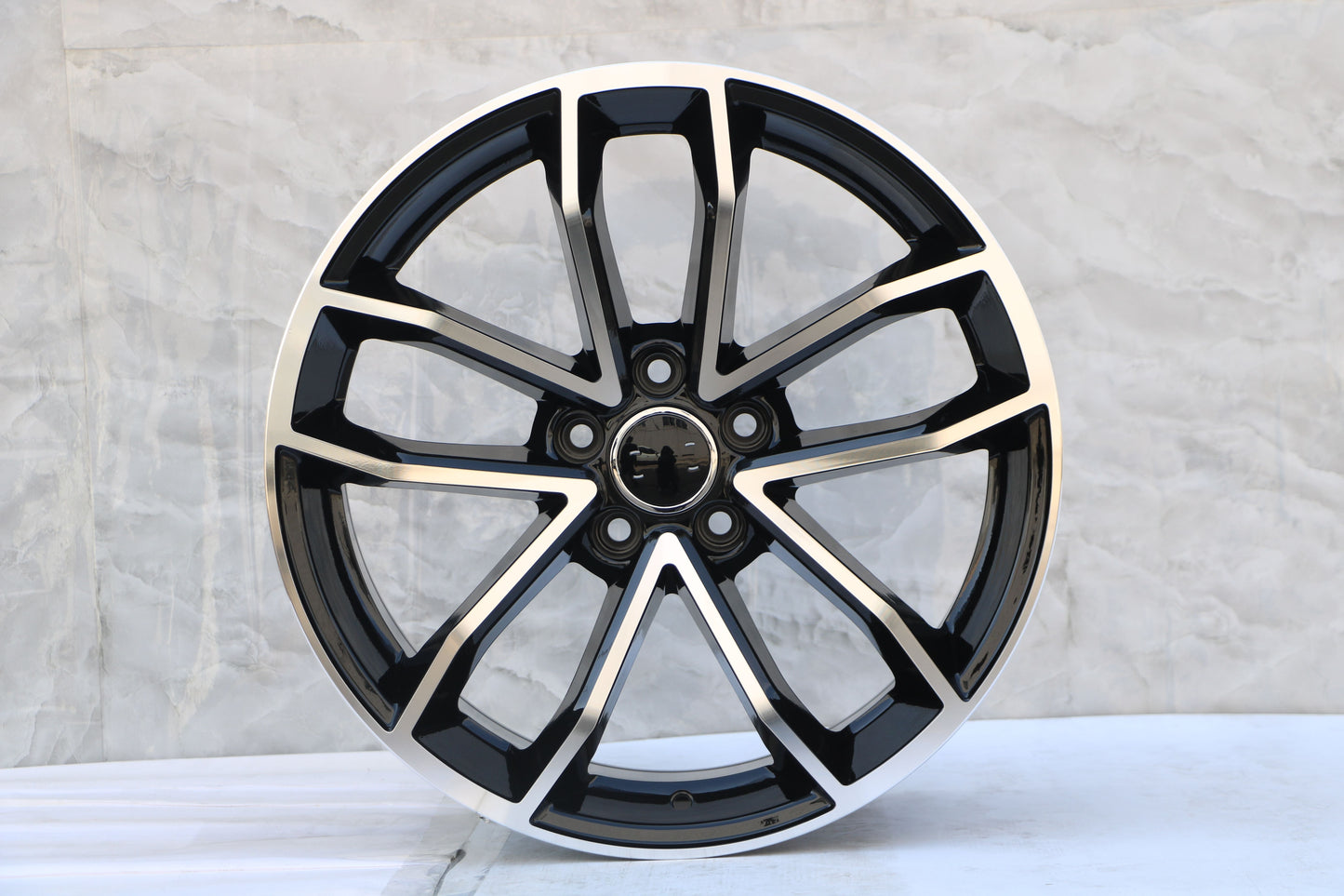 E603 Black Machined Face 19x8.5 ET35 5.112 - Square Set (4 Wheels)