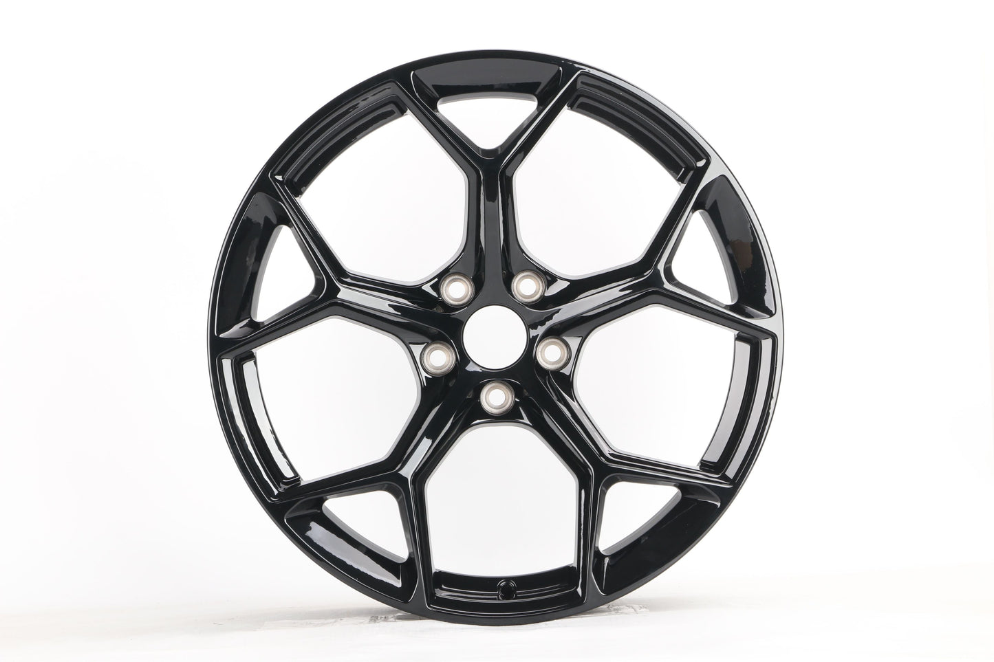 E660 Gloss Black 19x8.5 ET35 5x112 – (Square Set of 4)