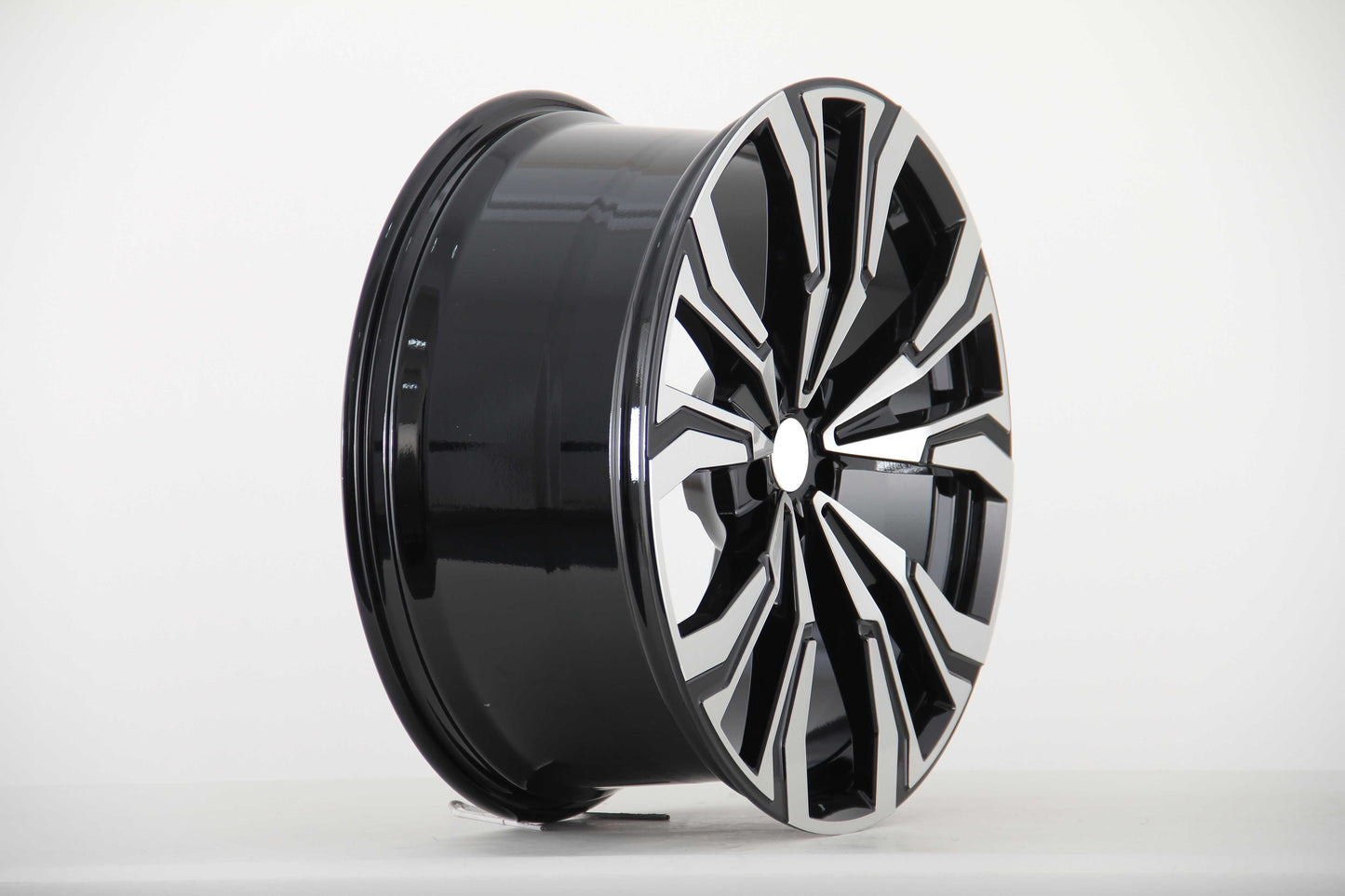 E747 Black Machined Face 22x10.5 ET40 5.120 - Square Set (4 Wheels)