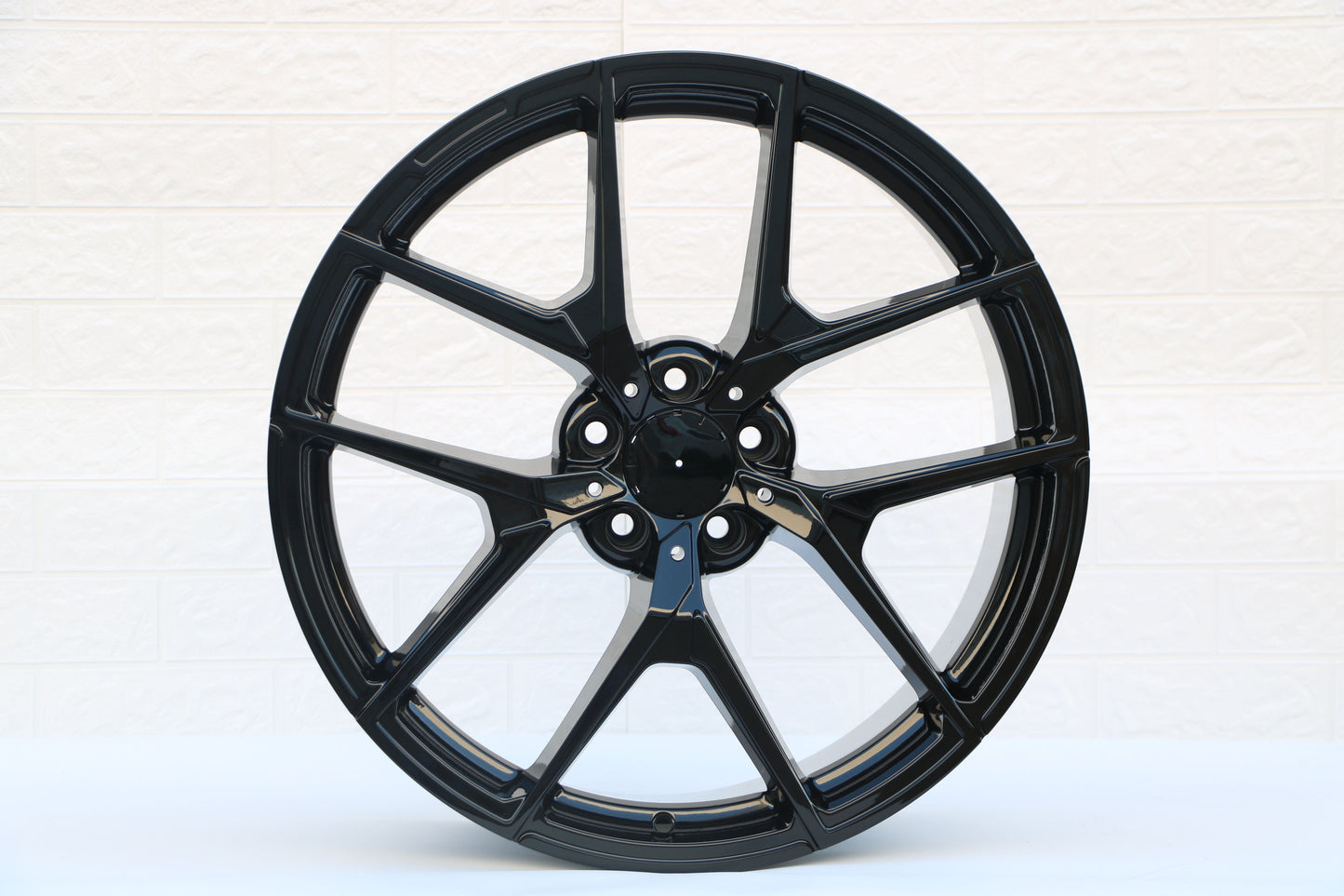 E838 Gloss Black 20x9.5 ET35 5.112 - Square Set (4 Wheels)