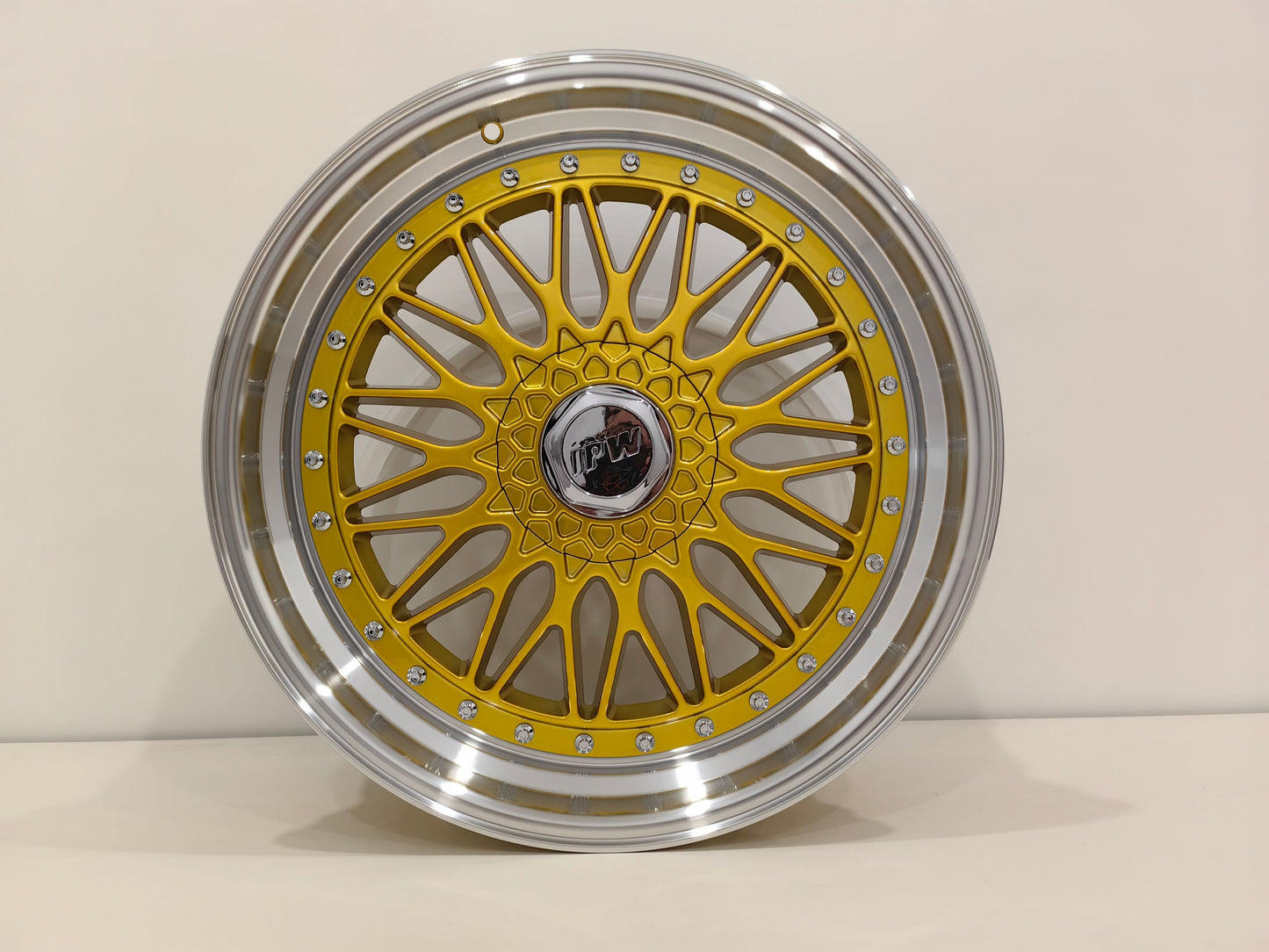 E883 Gold Machined Lip With Silver Rivet 20x8.5 ET35 5.120.114 - Square Set (4 Wheels)