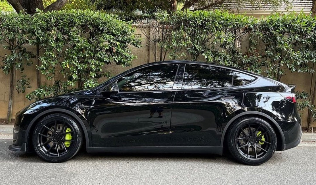 20" Aodhan AFF3 Matte Black 5x120 ( Square Setup ) ( Set of 4 )