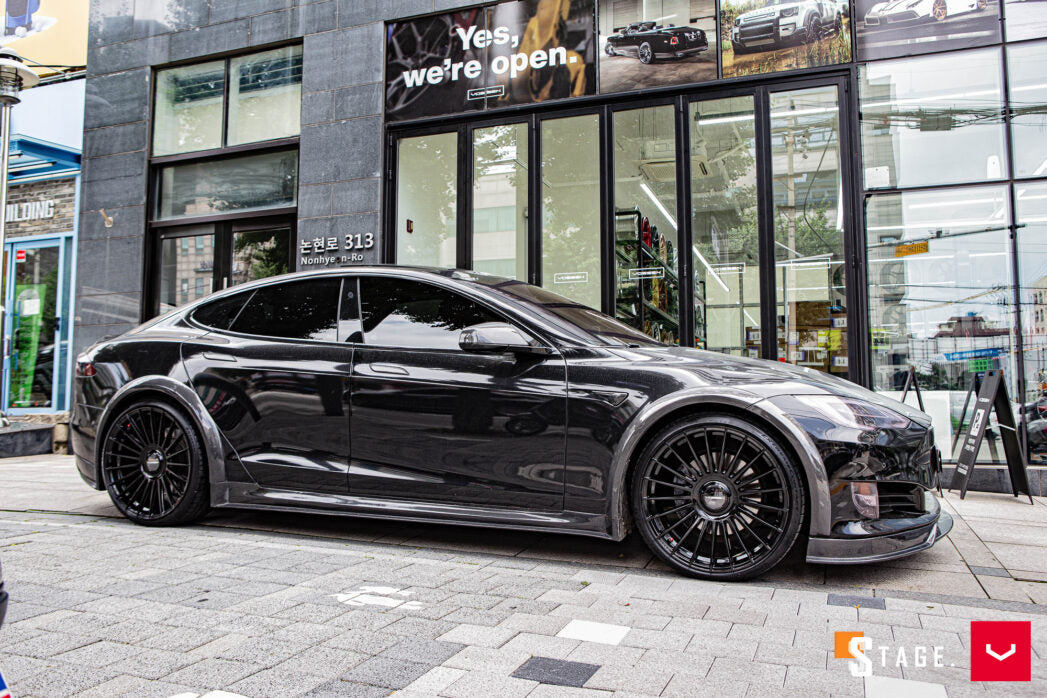 22" Vossen HF8 Gloss Black 5x120 ( Square Setup ) ( Set of 4 )