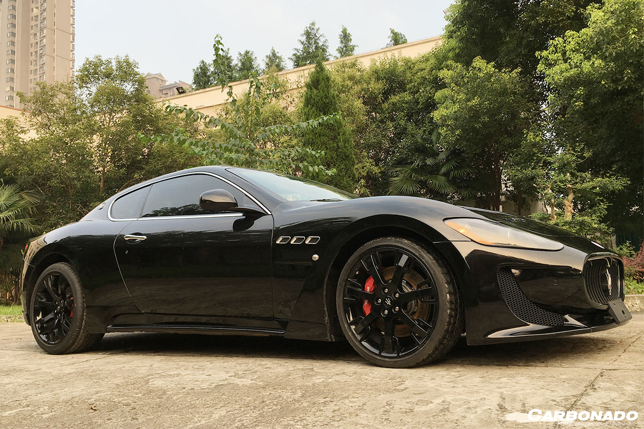 2008-2018 Maserati GranTurismo MC Style Side Skirts - Carbonado