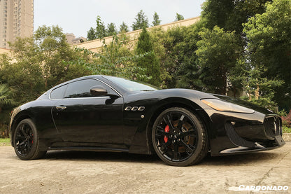 2008-2018 Maserati GranTurismo MC Style Side Skirts - Carbonado