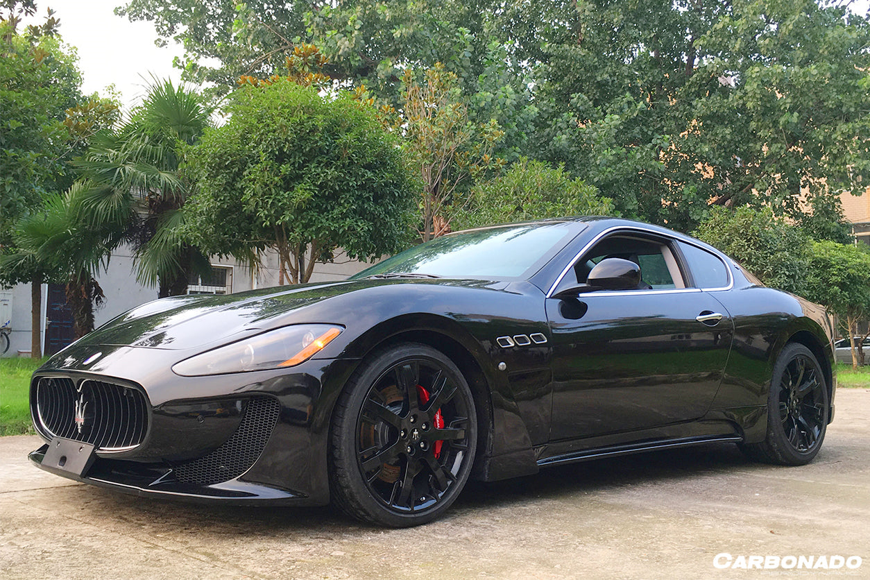 2008-2018 Maserati GranTurismo MC Style Side Skirts - Carbonado