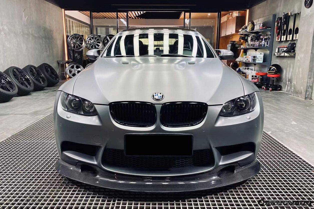 2008-2012 BMW M3 E90/E92/E93 GT4 Style Carbon Fiber Lip - Carbonado Aero