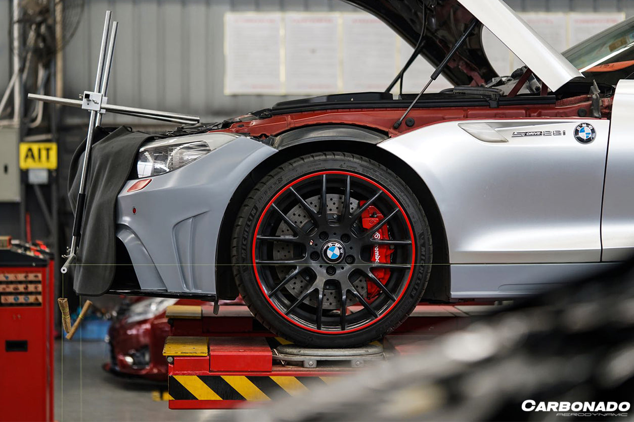 2009-2016 BMW Z4 E89 RW Style Rear Bumper - Carbonado