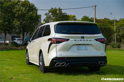 2021 UP Toyota Sienna Thunder Style PP Rear Diffuser with Tips - Carbonado