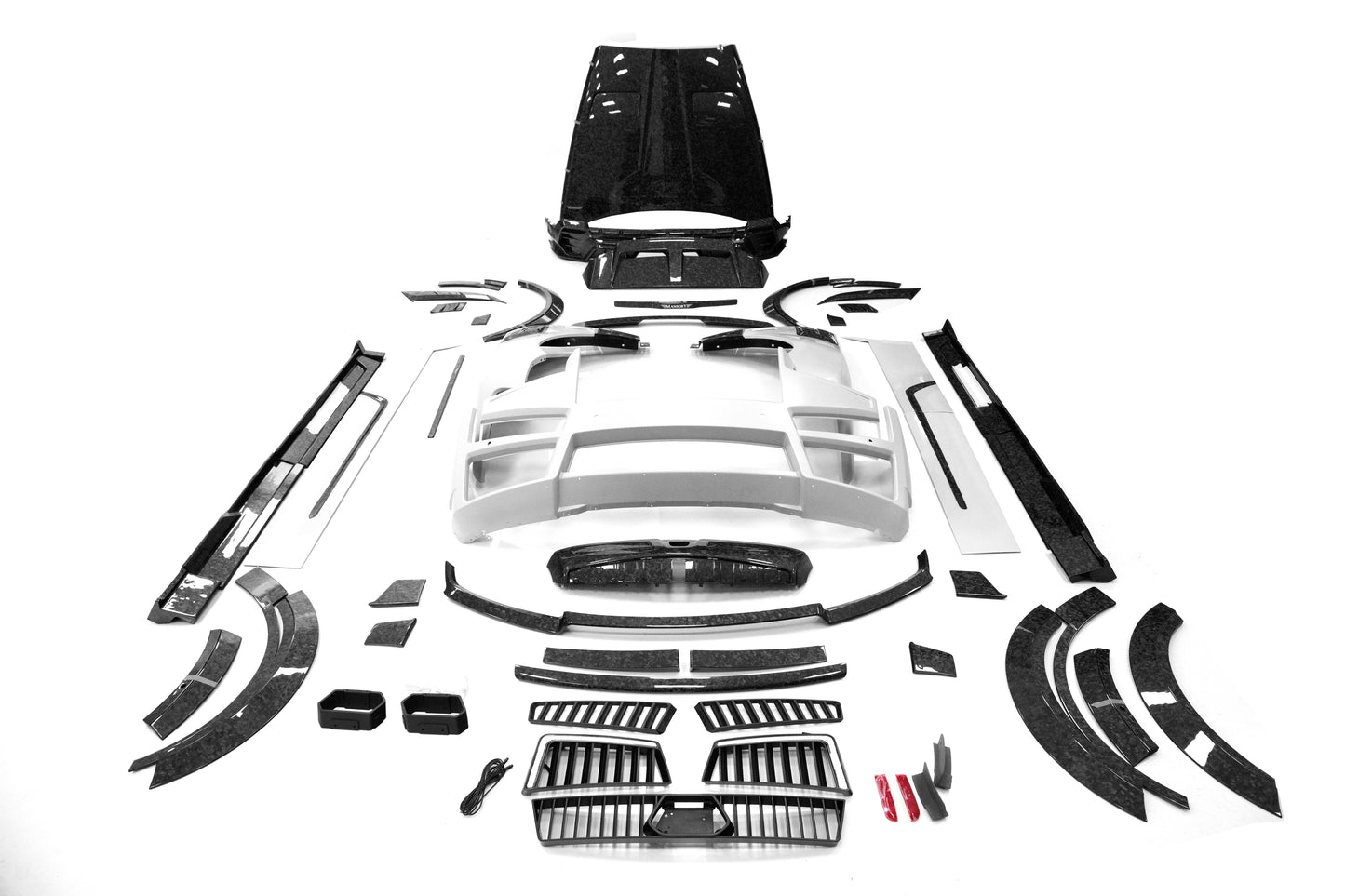2025-UP Rolls Royce Cullinan Series II MSY Style Autoclave Carbon Fiber Full Body Kit