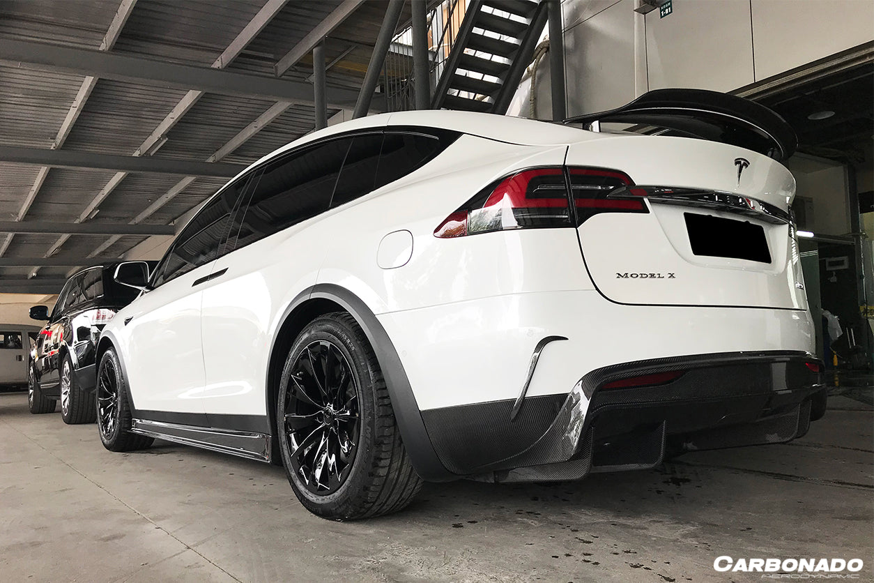 2016-2021 Tesla X SUV RZS Style Carbon Fiber Side Skirts - Carbonado