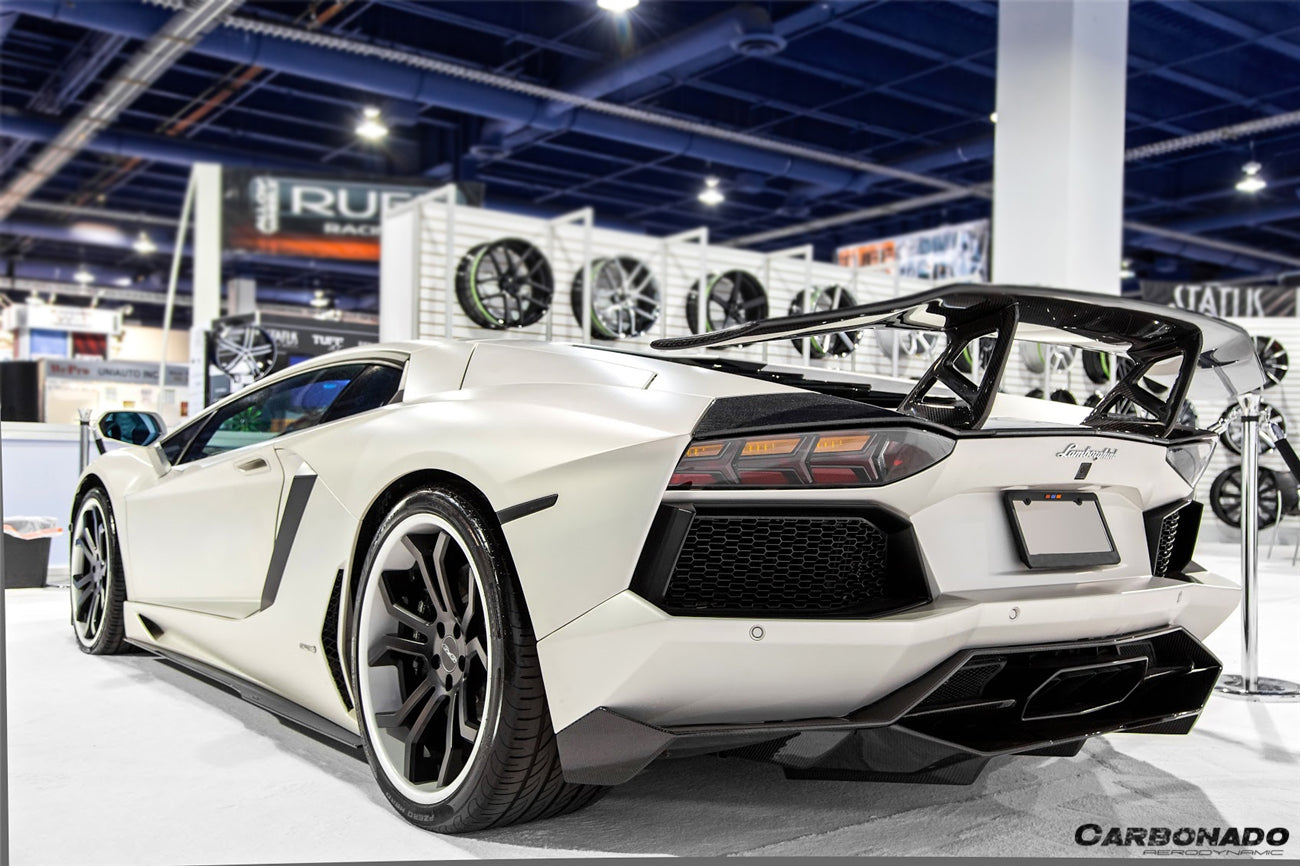 2011-2016 Lamborghini Aventador LP700 Coupe/Roadster DC Style Carbon Fiber Side Skirts - Carbonado