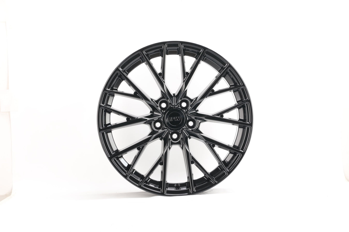 E036 Gloss Black 18x8.5 ET34 5x112 – (Square Set of 4)
