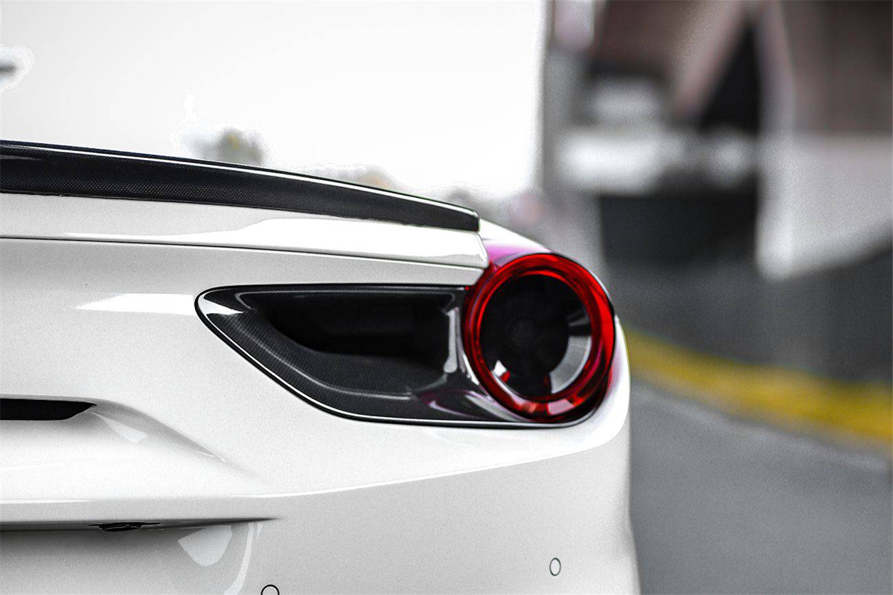 2015-2020 Ferrari 488 GTB & Spider OE Style Dry Carbon Fiber Rear Light Satellite Covers - Carbonado