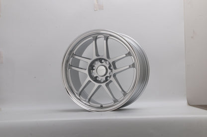 E041 Silver Machined Lip 17x8 ET40 5x114.3 – (Square Set of 4)