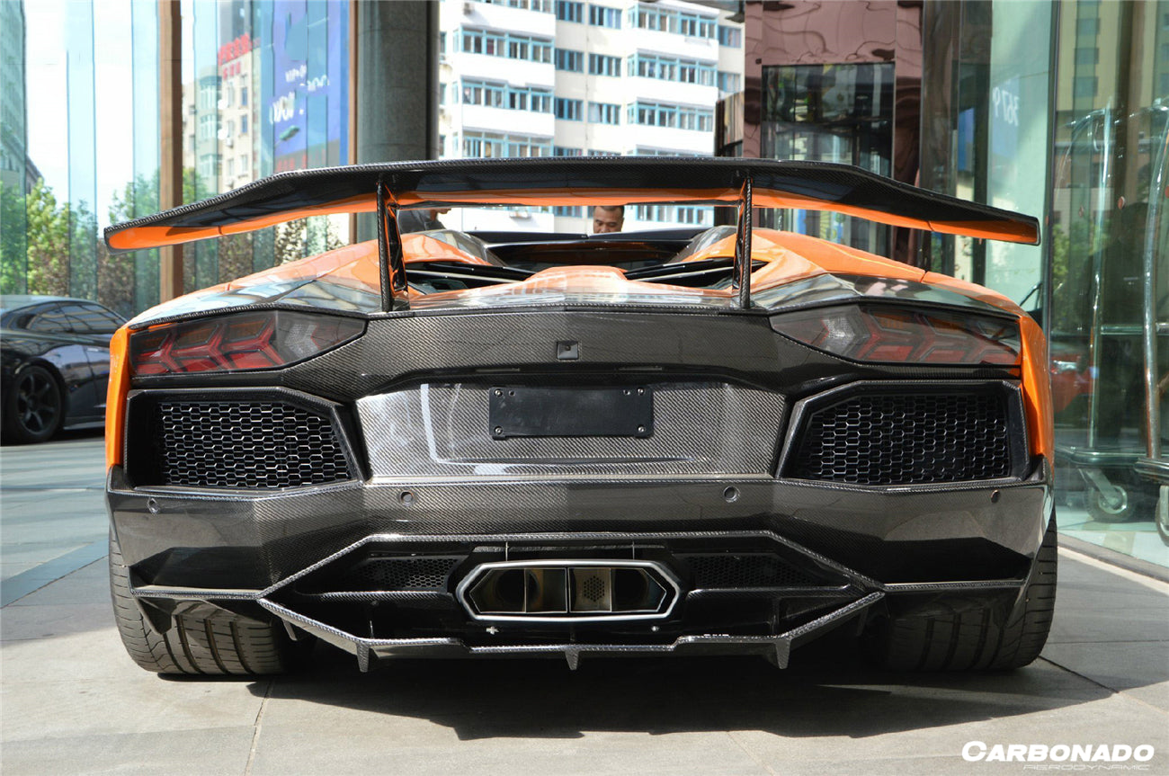 2011-2016 Lamborghini Aventador LP700 LP740 Coupe/Roadster DC Style Carbon Fiber Rear Diffuser - Carbonado