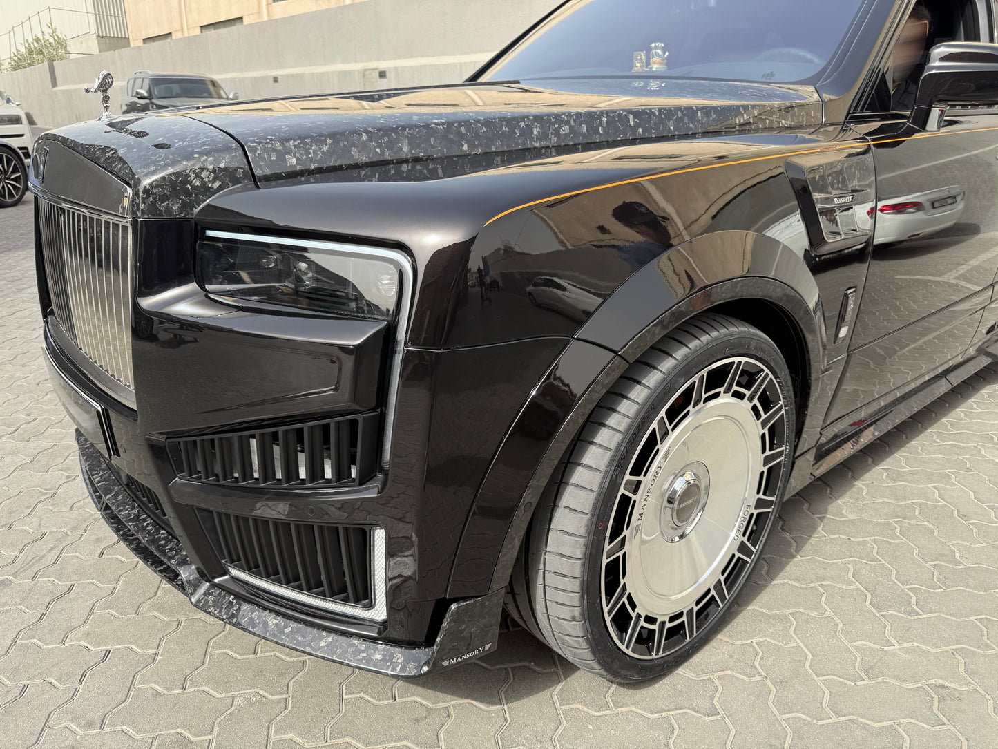 2025-UP Rolls Royce Cullinan Series II MSY Style Autoclave Carbon Fiber Full Body Kit