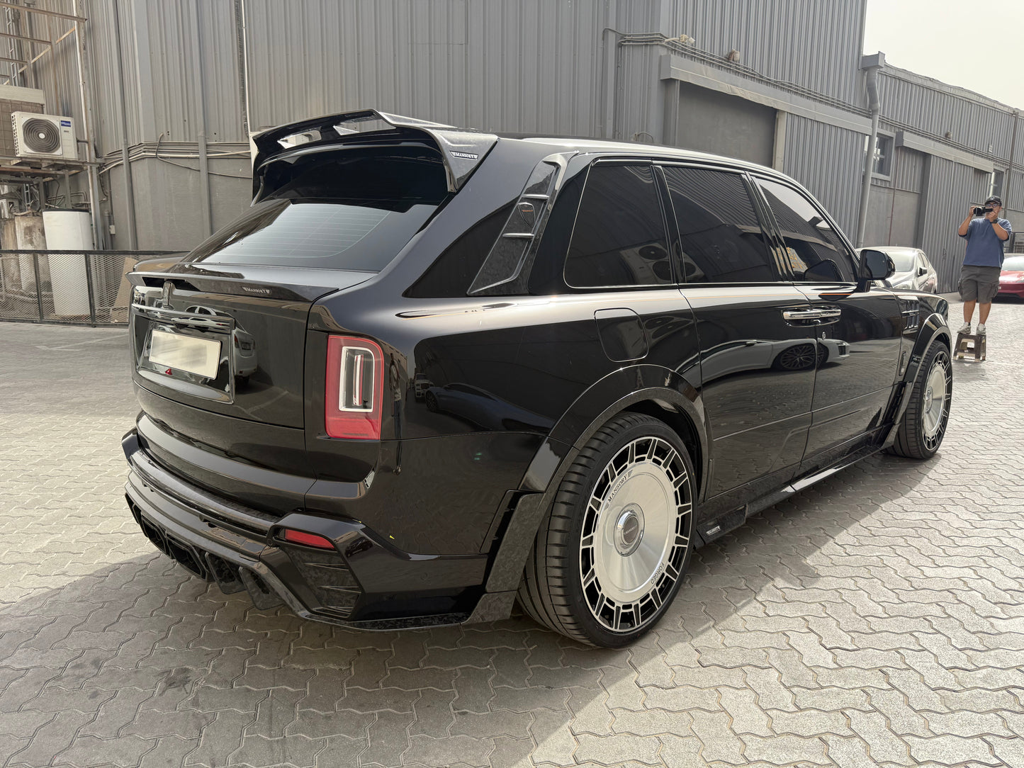 2025-UP Rolls Royce Cullinan Series II MSY Style Autoclave Carbon Fiber Full Body Kit