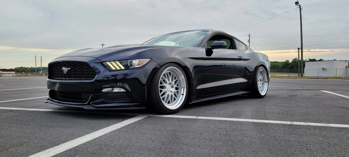 Aodhan AH02 Silver w/ Machined Lip - 18x9.5 +35 5x120 (Square Set of 4)