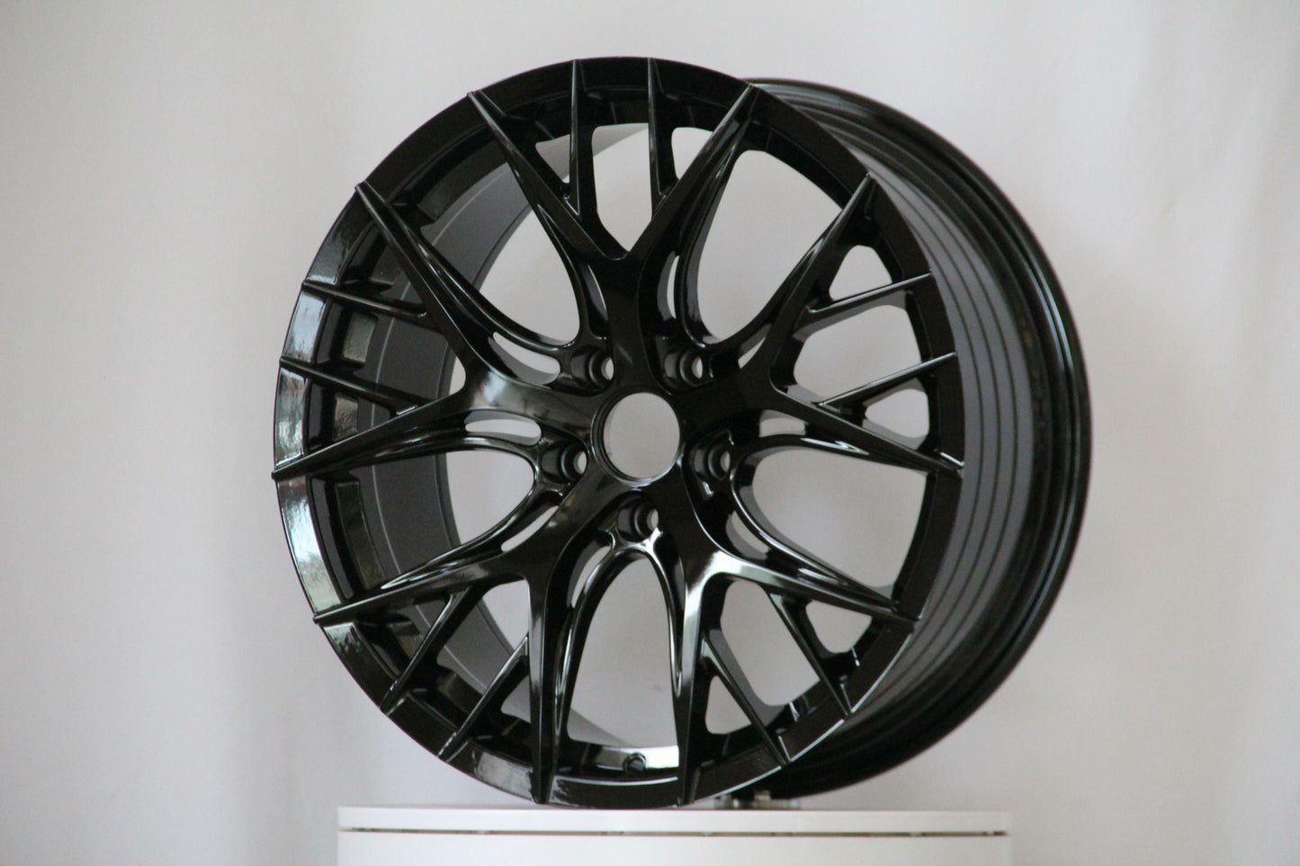 E165 Gloss Black 19x8.5 ET35 5x114.3 - Square Set (4 Wheels)