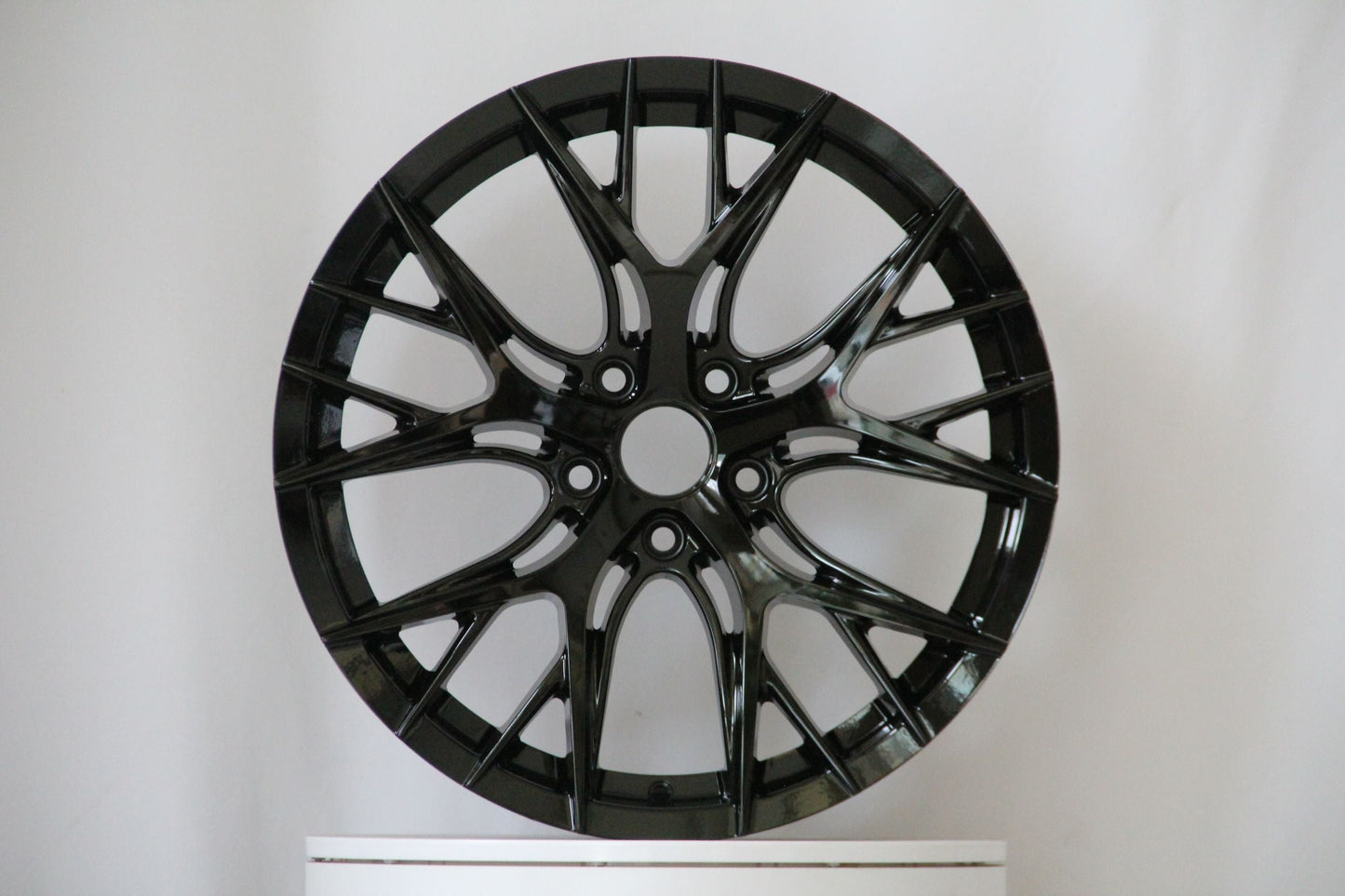 E165 Gloss Black 19x8.5 ET35 5x114.3 - Square Set (4 Wheels)