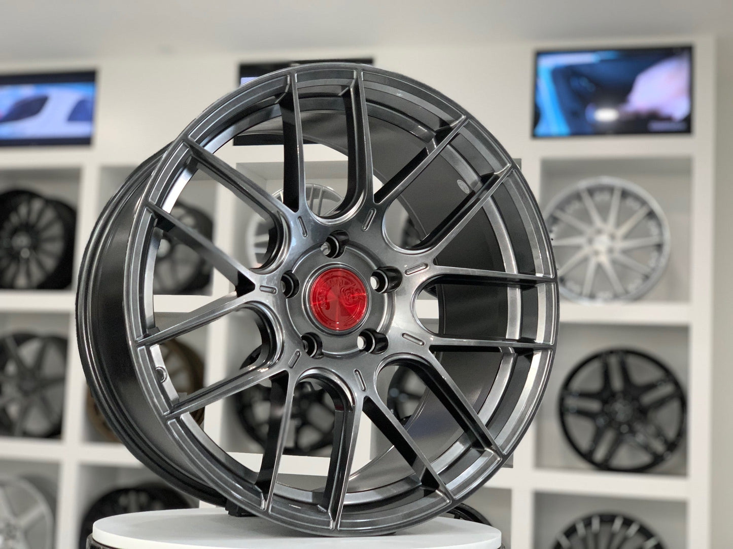 Aodhan AH-X Hyper Black - 18x9.5 +35 5x120 (Square Set of 4)