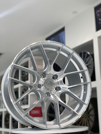 Aodhan AH-X Gloss Silver Machined Face - 19x8.5 +35 / 19x9.5 +35 5x114.3 (Staggered Set of 4)