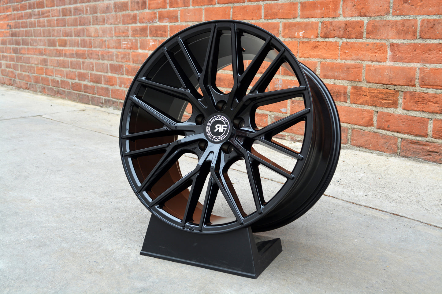 22" Road Force RF13 Gloss Black 5x112 ( Staggered Setup ) ( Set of 4 )