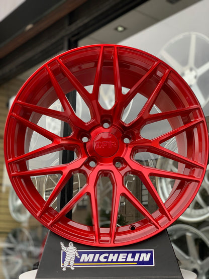 18" F1R F103 Candy Red 5x112 ( Staggered Setup ) ( Set of 4 )