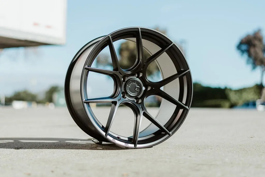 Aodhan AH-11 Matte Black - 19x8.5 +35 5x112 (Square Set of 4)