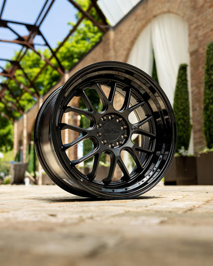 F1R F21 19x9.5 ET22 Satin Black/Gloss Black Lip 5x100/114.3 – ( Square Set of 4 )