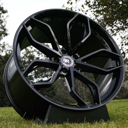 22" Road Force RF17 Gloss Black 5x120 (Set of 4)