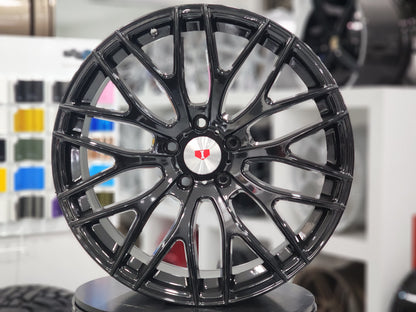 E008 Gloss Black 17x7.5 ET35 5x114.3 - Square Set (4 Wheels)