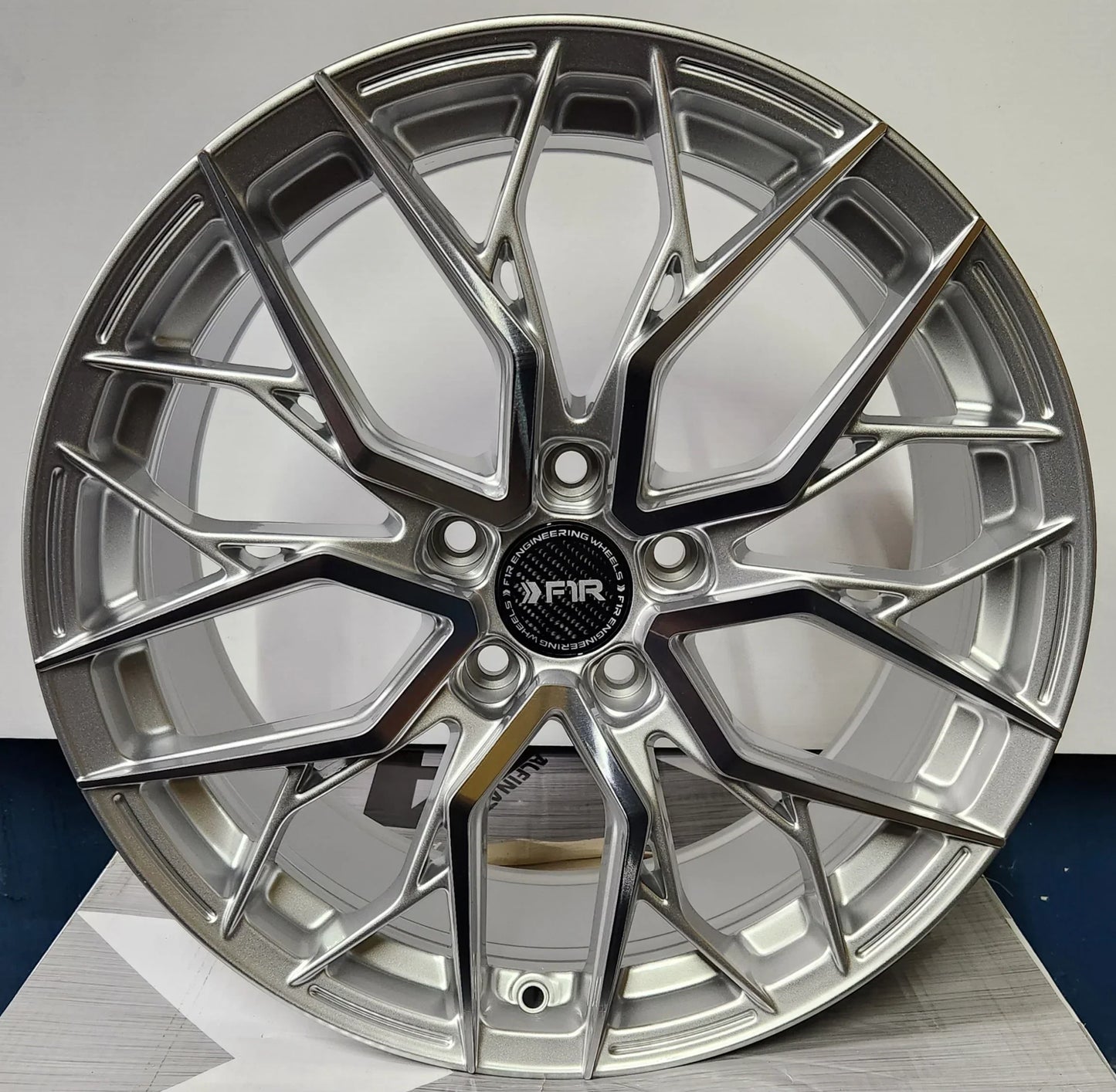 F1R FS3 19" 19x8.5 ET35 / 19x9.5 ET38 Machine Silver 5x112 – ( Staggered Set of 4 )