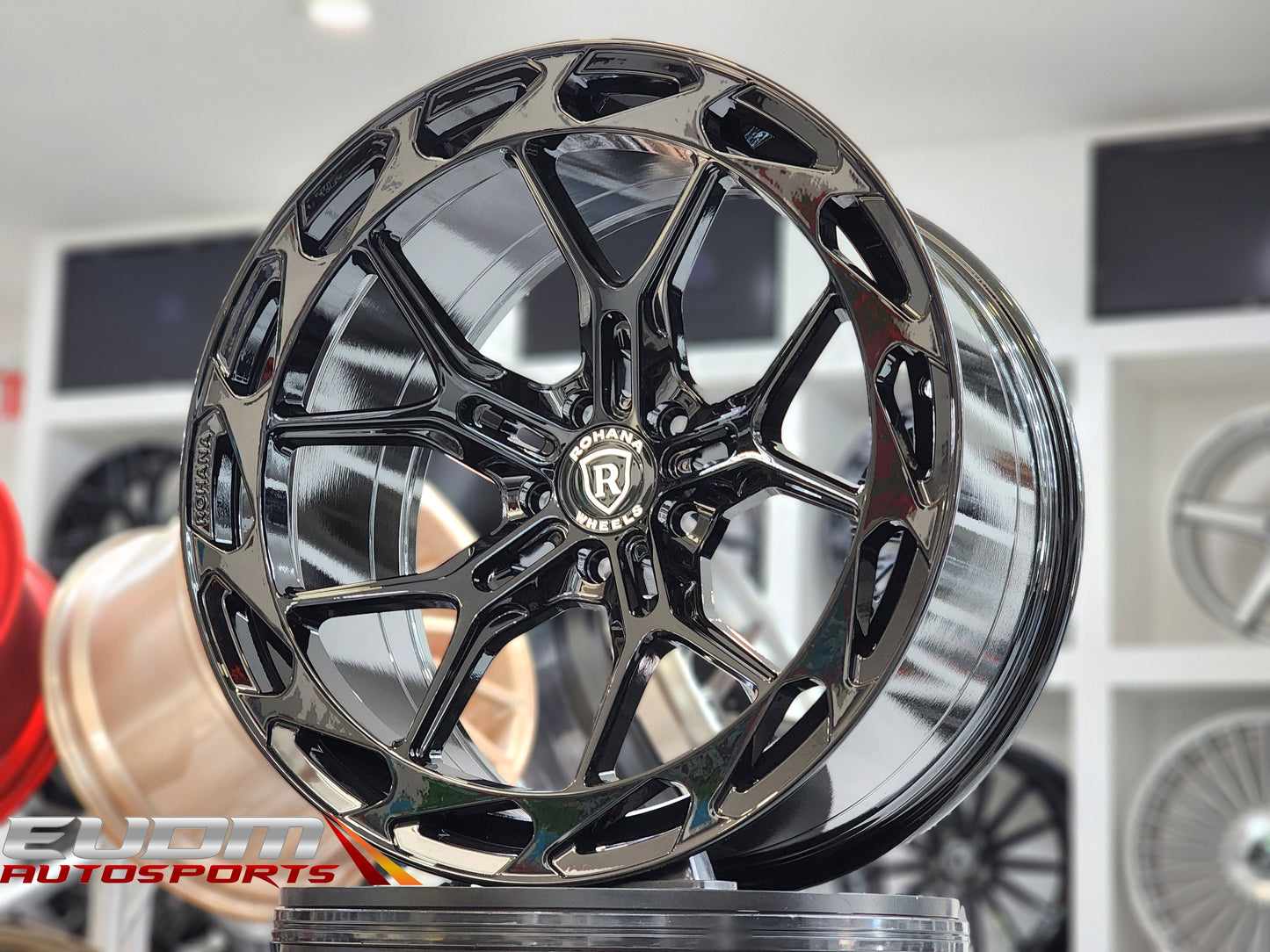 Rohana RFX19 20x10 ET33 / 20x11 ET18 Gloss Black 5x112 – (Staggered Set of 4)