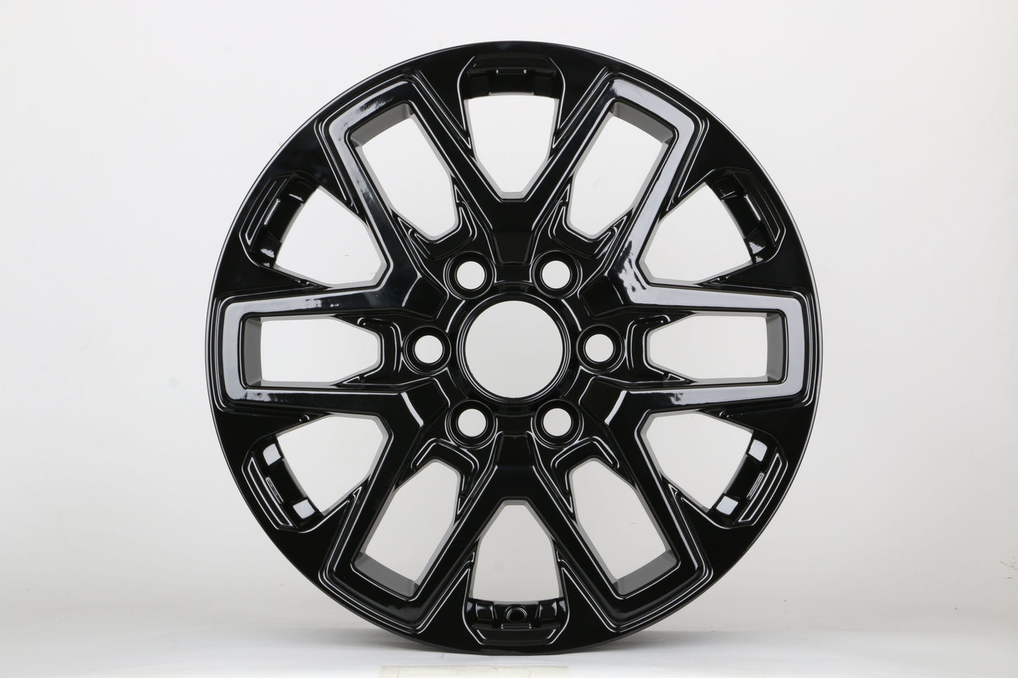 E208 Gloss Black 18x7.5 ET60 6.139 - Square Set (4 Wheels)