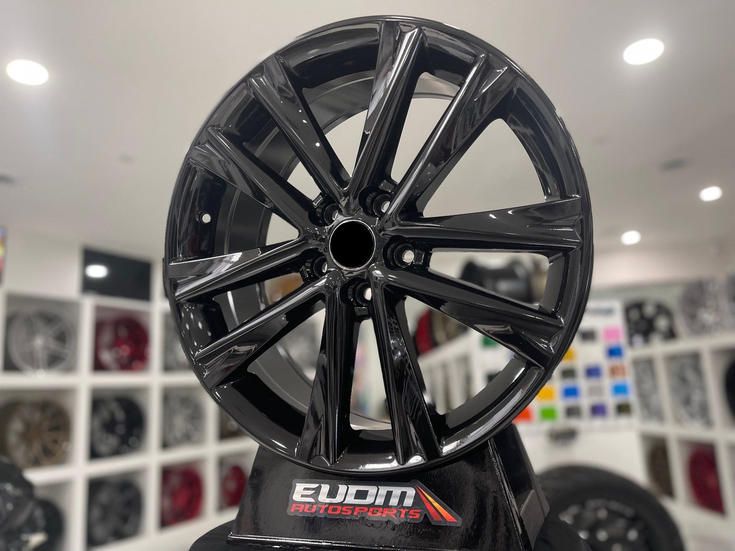 E225 Gloss Black 17x7.0 ET40 5.114 - Square Set (4 Wheels)