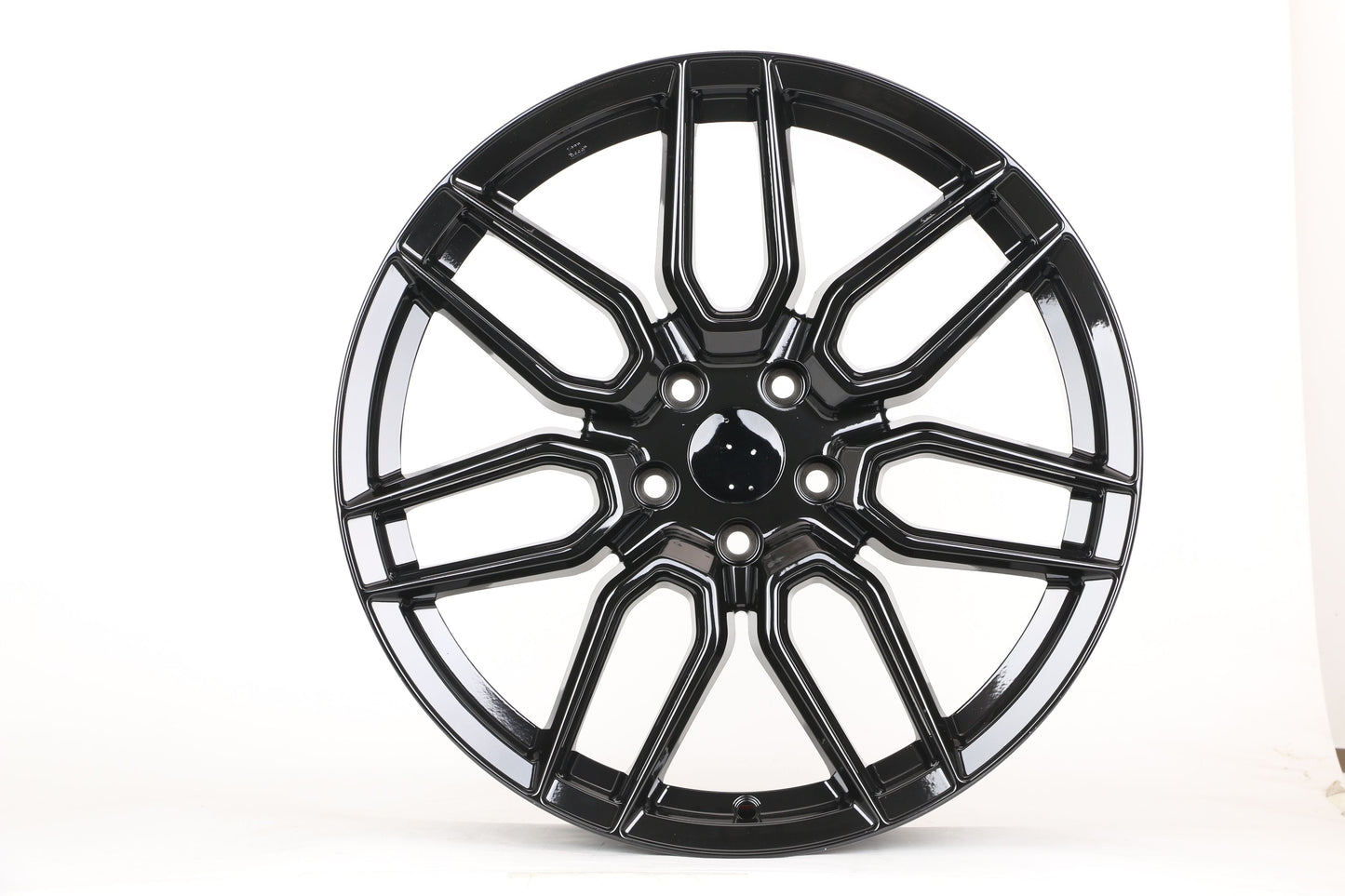 E228 Gloss Black 19x8.5 ET35 5.114 – (Square Set of 4)