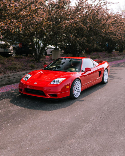 18" F1R F107 White 5x100 / 5x114.3 Dual Pattern ( Staggered Setup ) ( Set of 4 )