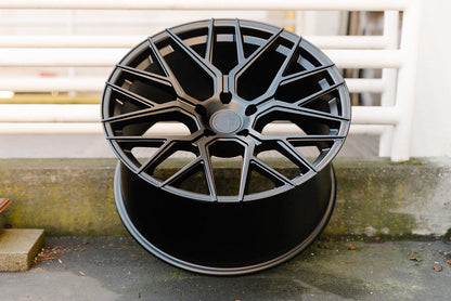 Aodhan AFF9 Matte Black - 20x9 +30 5x114.3 (Square Set of 4)