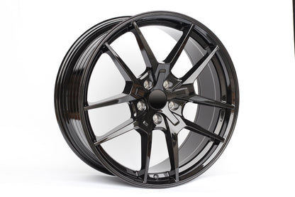 E301 Gloss Black 19x8.5 ET35 5.114 - Square Set (4 Wheels)