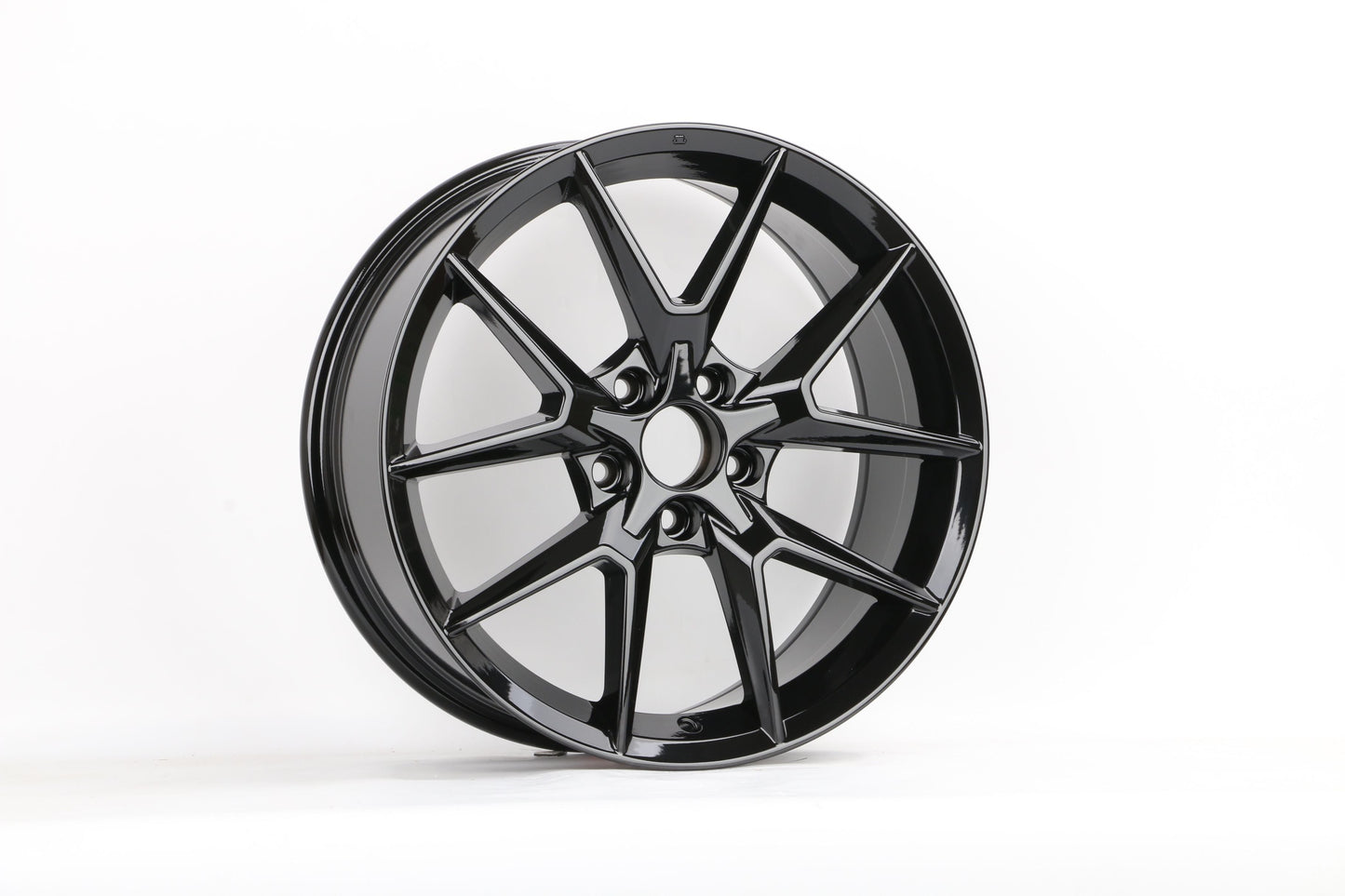 E306 Gloss Black 18x8.0 ET41 5.114 - Square Set (4 Wheels)
