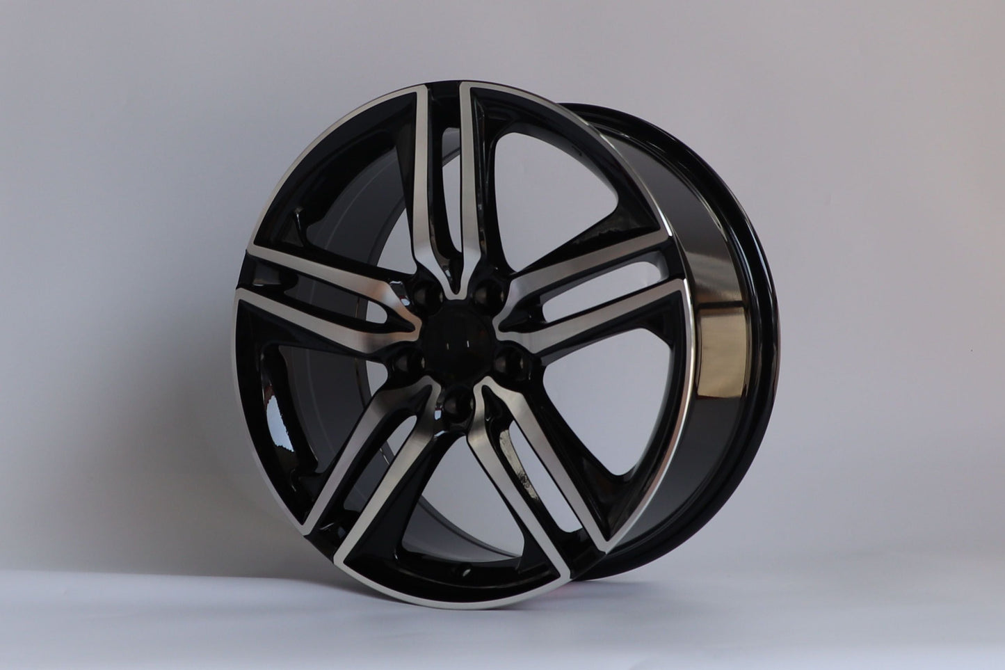 E307 Black Machined Face 19x8.0 ET55 5.114 - Square Set (4 Wheels)
