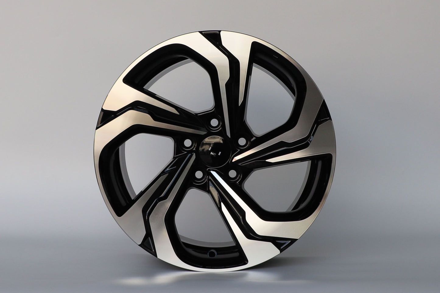 E323 Black Machined Face 19x8.5 ET45 5.114 – (Square Set of 4)