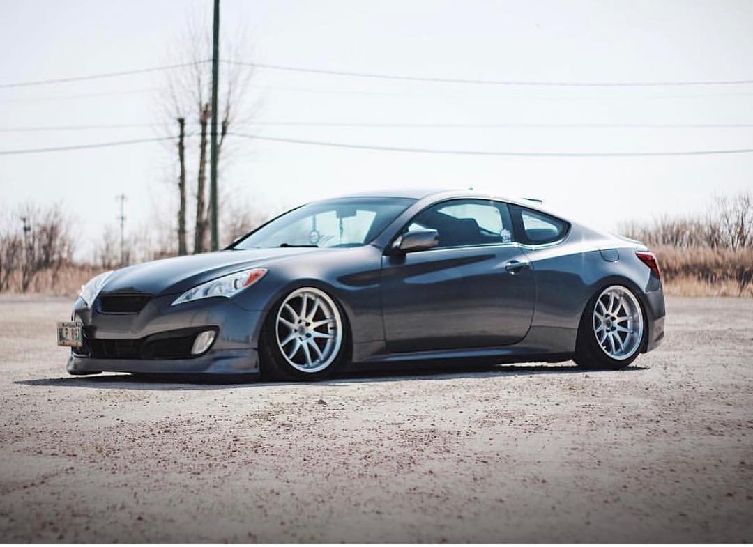 Aodhan DS02 Silver w/Machined Face - 19x8.5 +35 / 19x9.5 +22 5x114.3 (Staggered Set of 4)