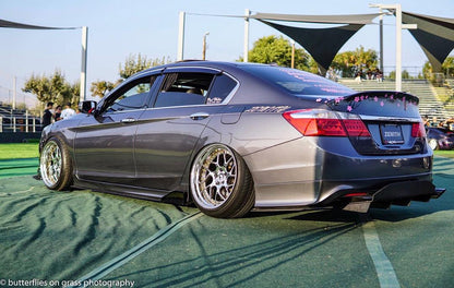Aodhan DS01 Vacuum Chrome w/ Gold Rivets - 18x8.5 +35 / 18x9.5 +30 5x114.3 (Staggered Set of 4)