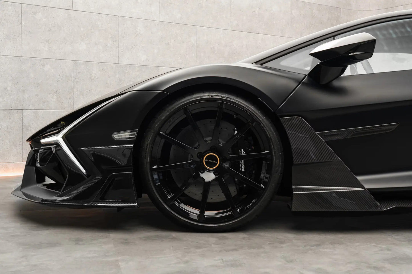 2024-UP Lamborghini Revuelto MSY Style Autoclave Carbon Fiber Front Lip