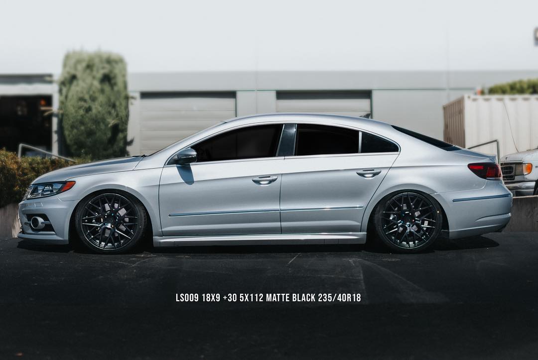 Aodhan AFF9 Matte Black - 20x9 +30 5x112 (Square Set of 4)